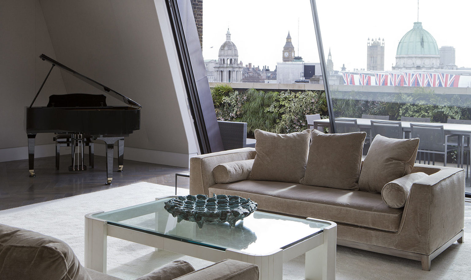 Trafalgar Square Apartment CC Construction